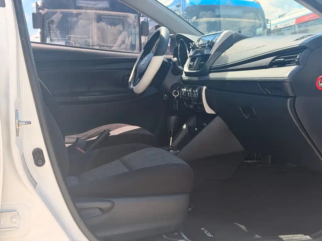 Toyota Vios 2018 — фото 8