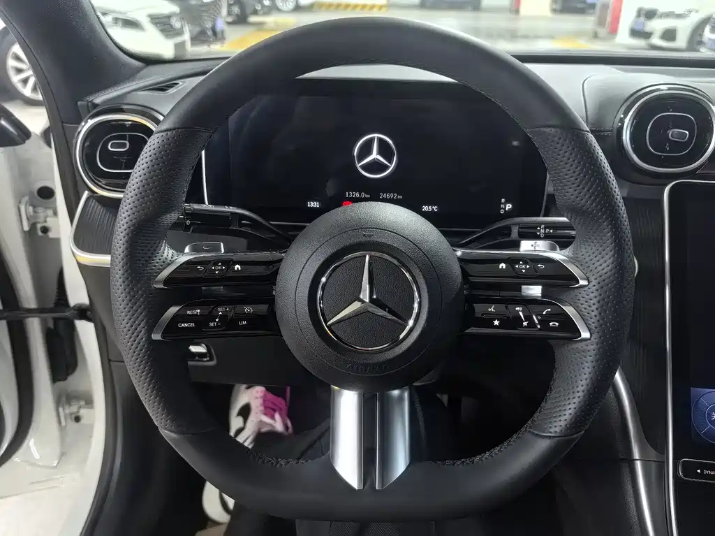 Mercedes-Benz C-Class 2022 — фото 6