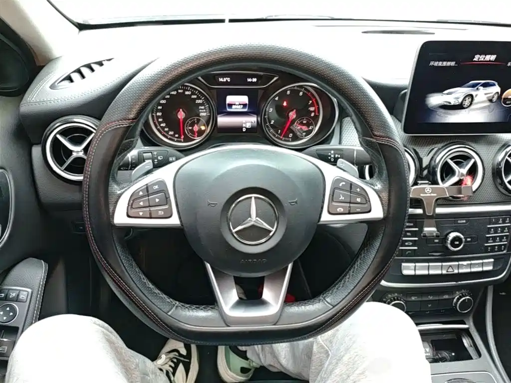Mercedes-Benz GLA 2019 — фото 11