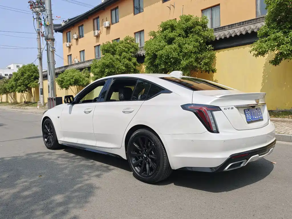 Cadillac CT5 2024 — фото 13