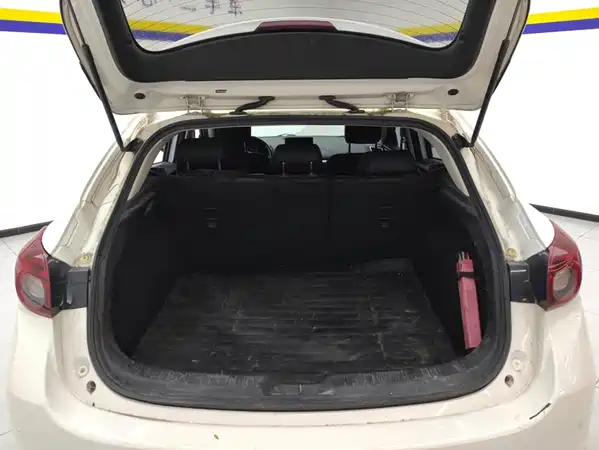 Mazda 3 Axela 2018