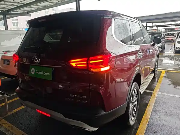 Maxus D90 2018