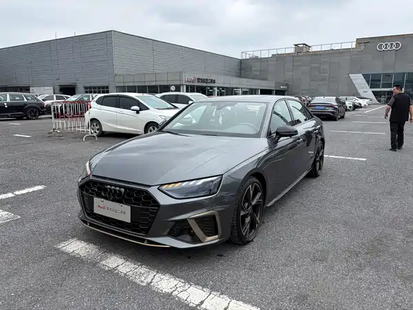 Audi A4L 2024