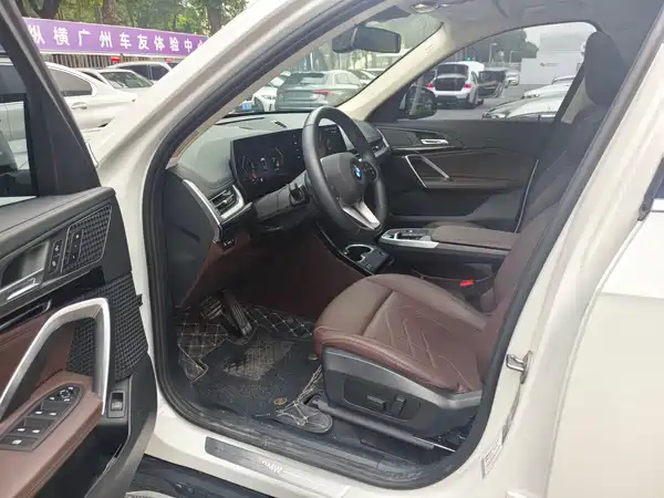 BMW X1 2023