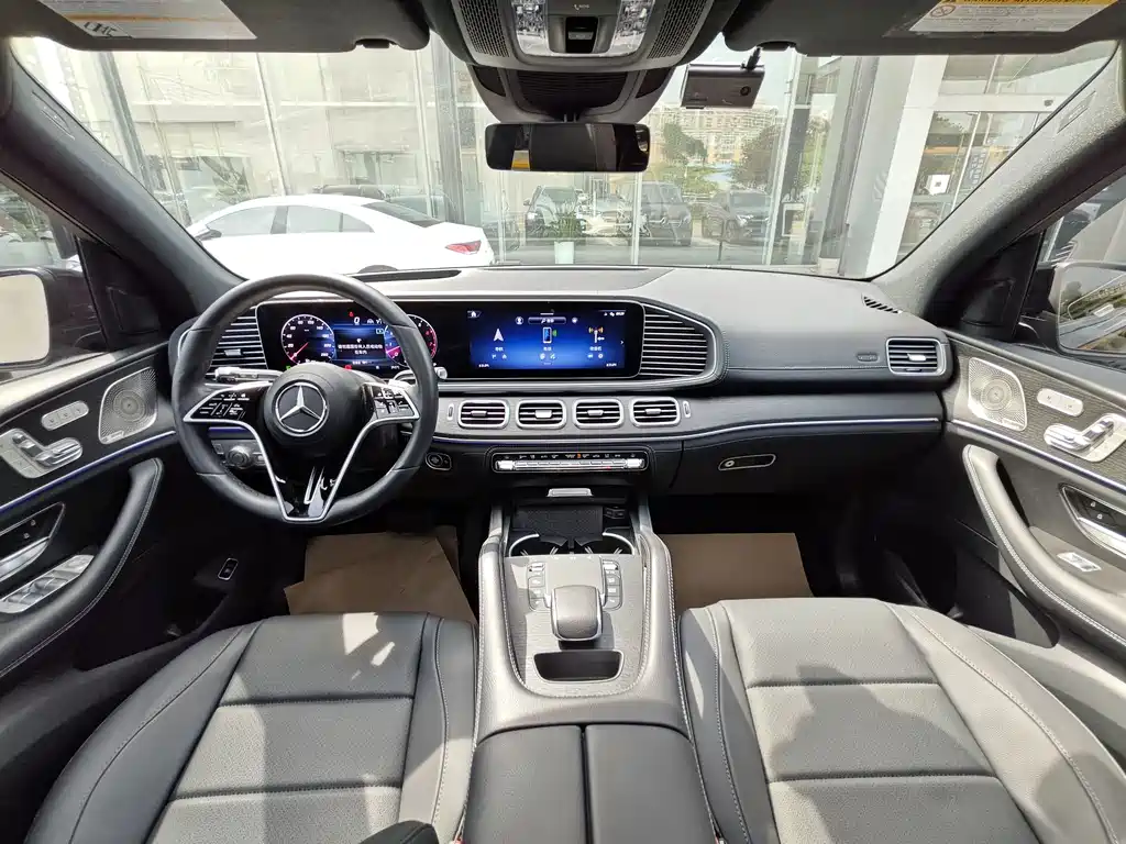 Mercedes-Benz GLE 2023 — фото 6