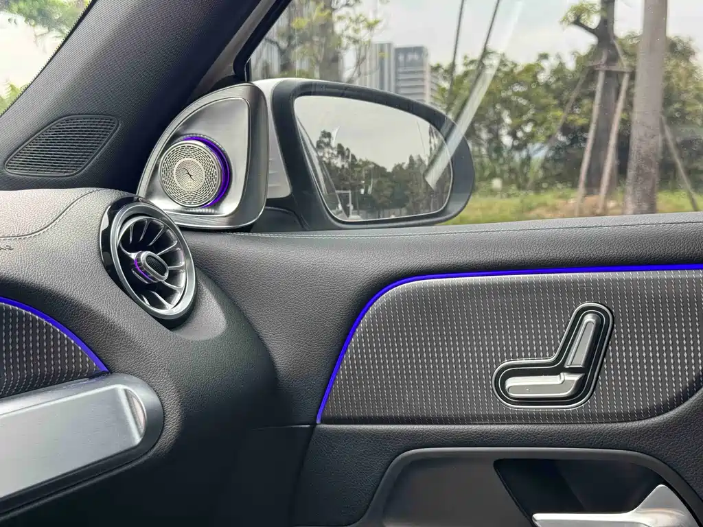 Mercedes-Benz GLB 2020 — фото 30