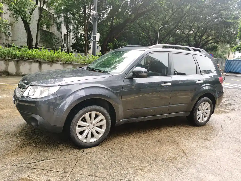 Subaru Forester 2011