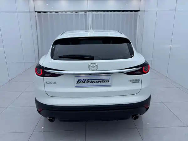 Mazda CX-4 2021