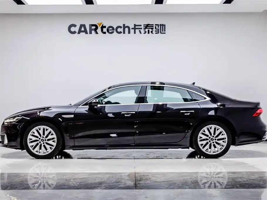 Audi A7L 2024 — фото 3