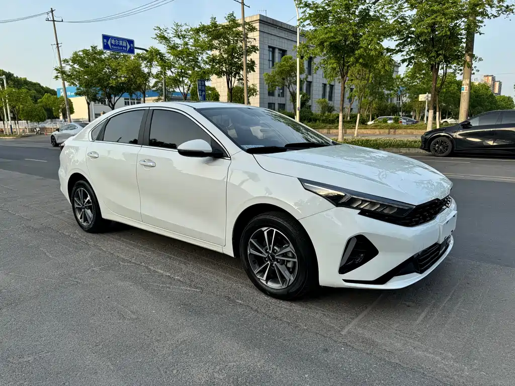 Kia K3 2023