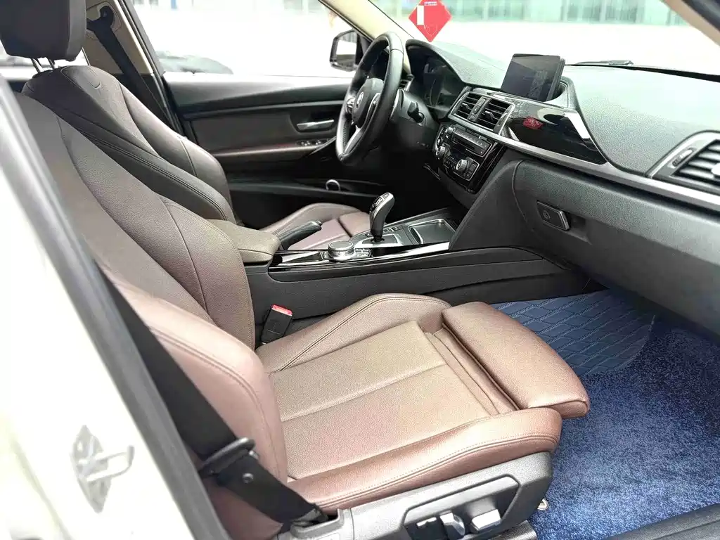 BMW 3 Series 2018