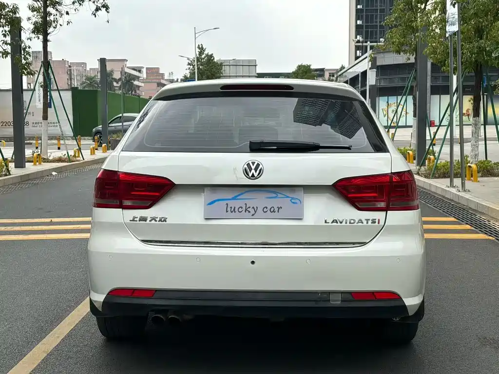 Volkswagen Gran Lavida 2014