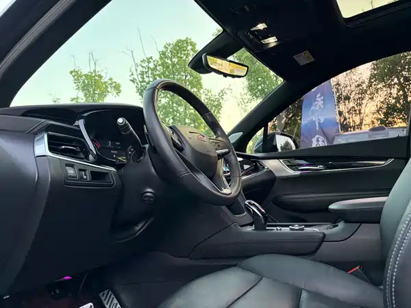 Cadillac XT6 2021