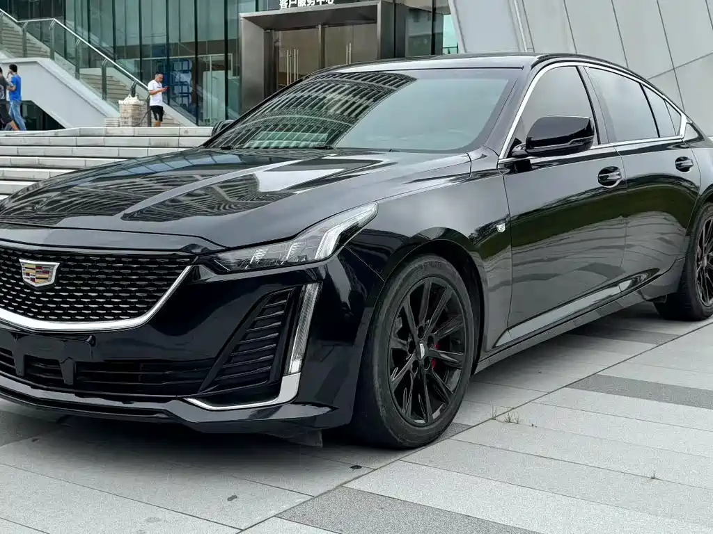 Cadillac CT5 2021 — фото 1