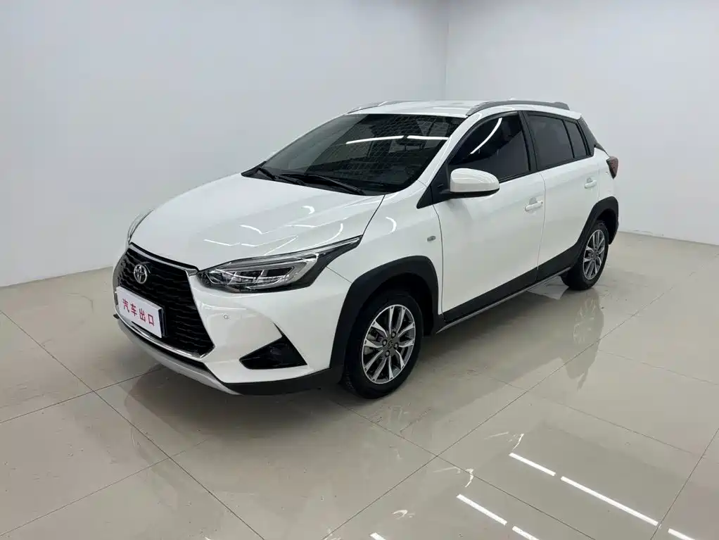 Toyota Yaris L 2022