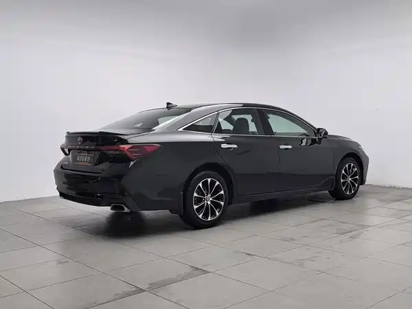 Toyota Avalon 2023