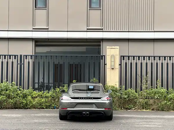 Porsche 718 2022