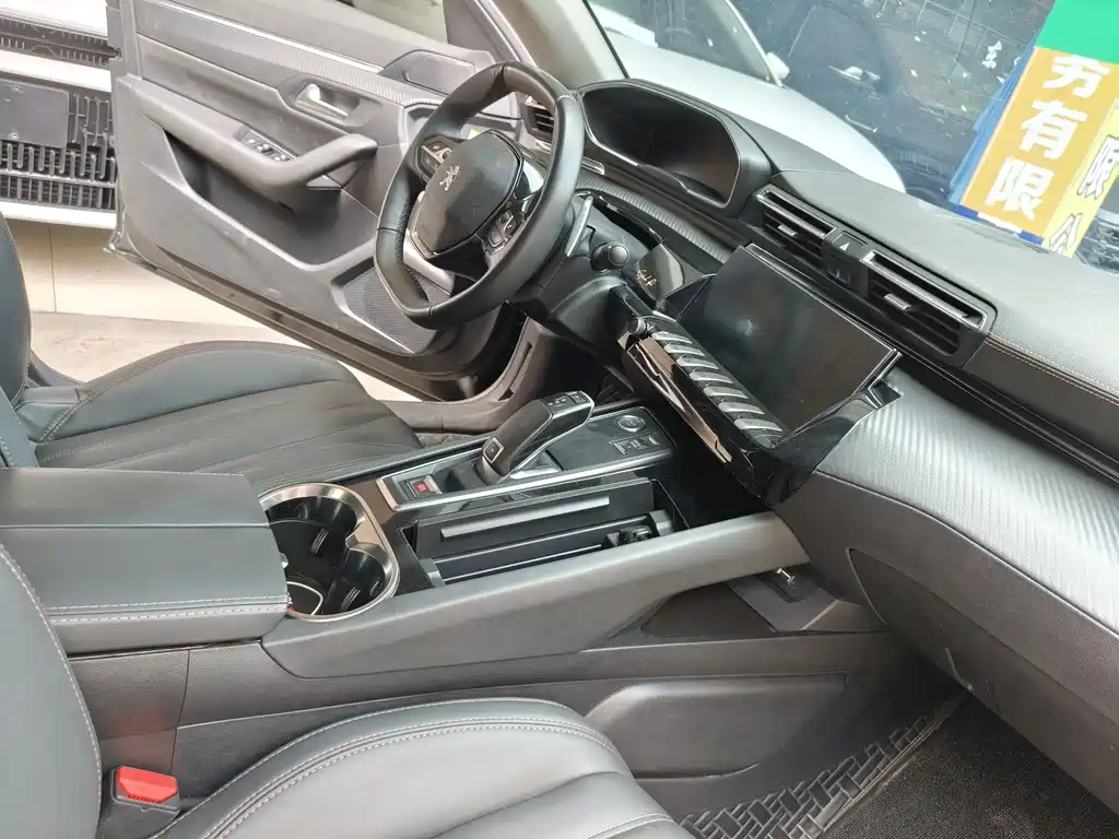 Peugeot 508 2023 — фото 10