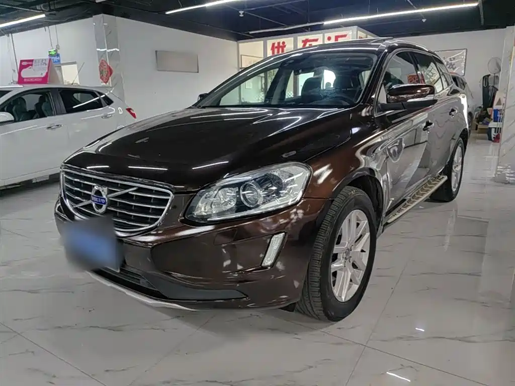 Volvo XC60 2017 — фото 2