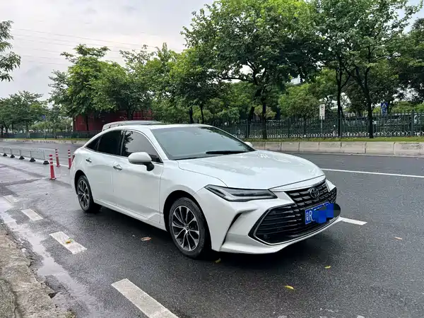 Toyota Avalon 2022