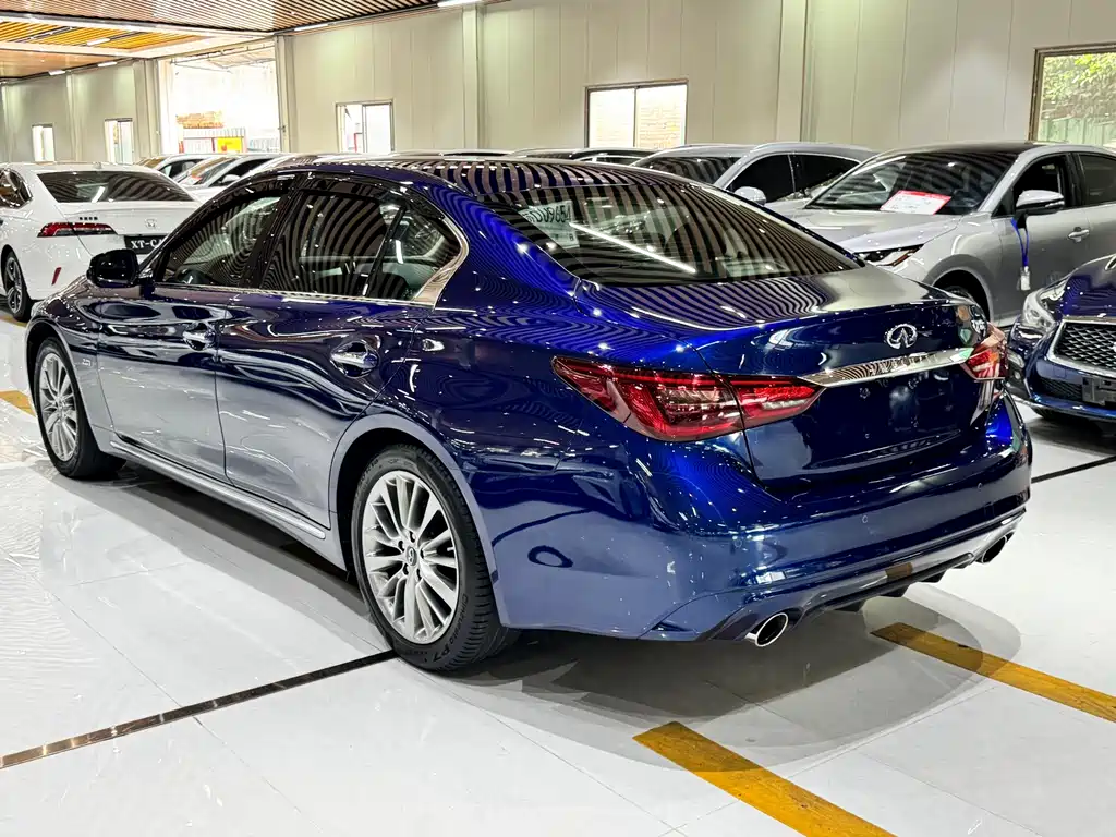 Infiniti Q50L 2019 — фото 7