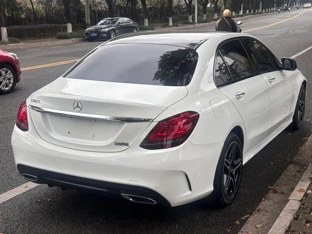 Mercedes-Benz C-Class 2020 — фото 14