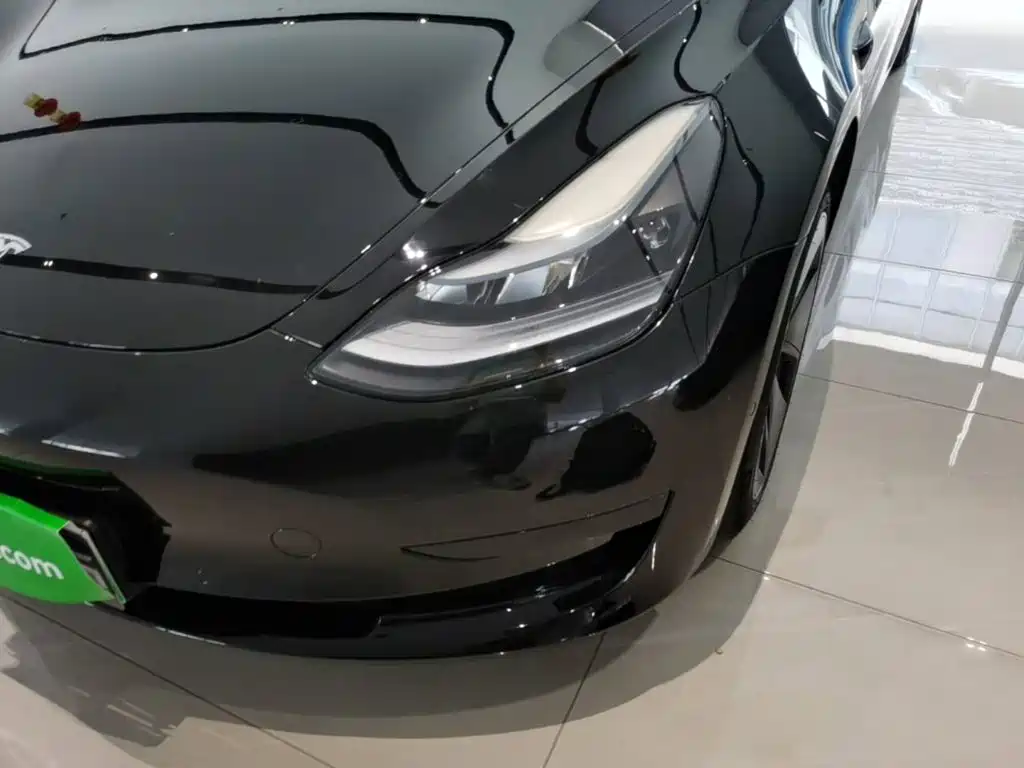 Tesla Model 3 2023 — фото 24