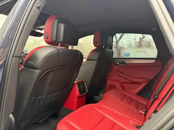 Porsche Macan 2014