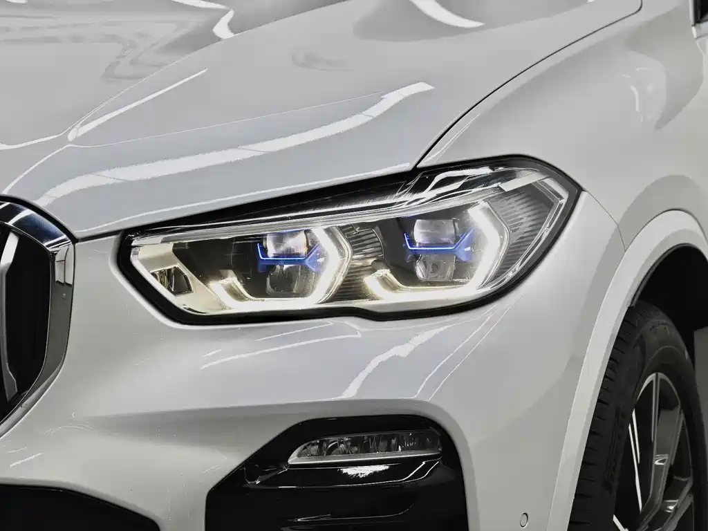 BMW X5 2019 — фото 18