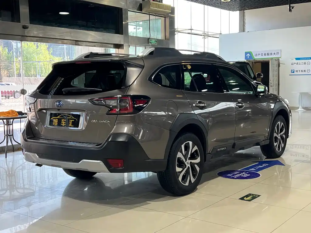 Subaru Outback 2021 — фото 4