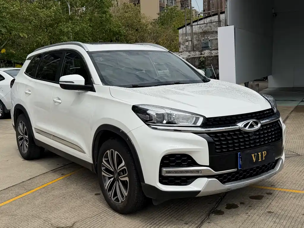Chery Tiggo 8 2018 — фото 3