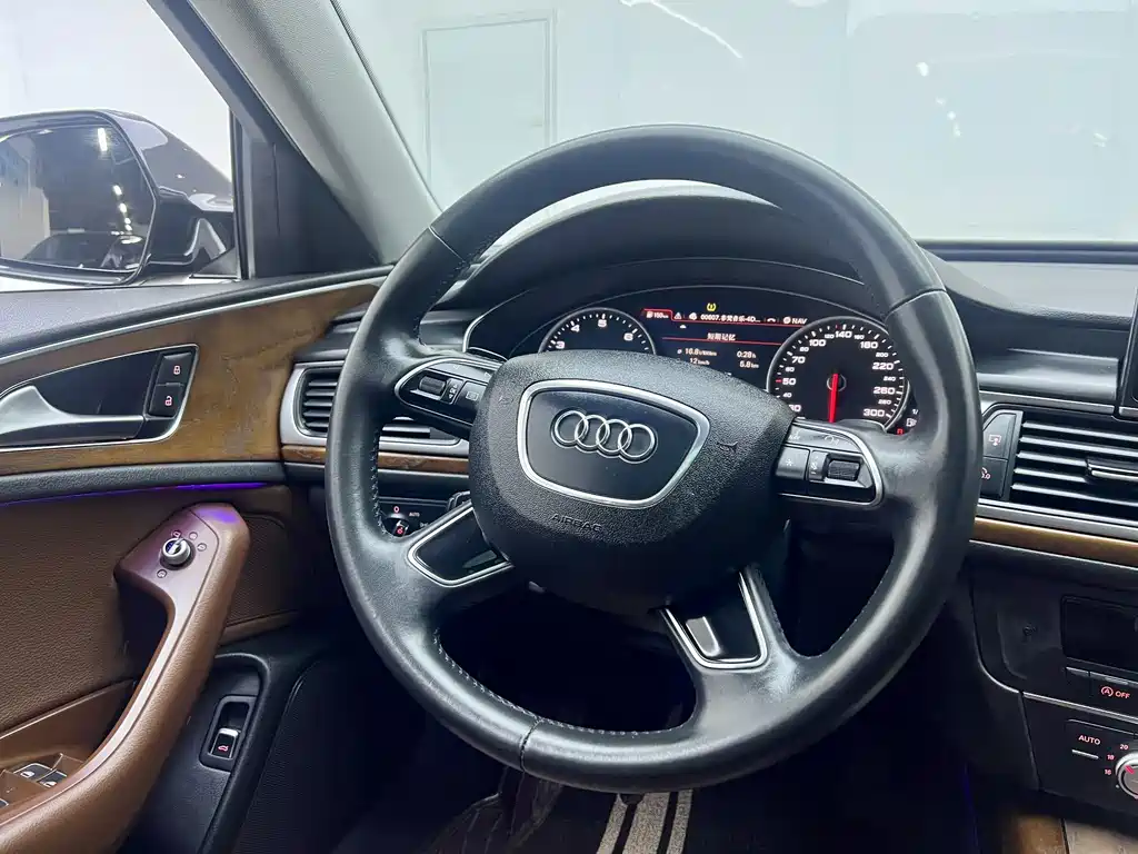 Audi A6L 2019 — фото 14