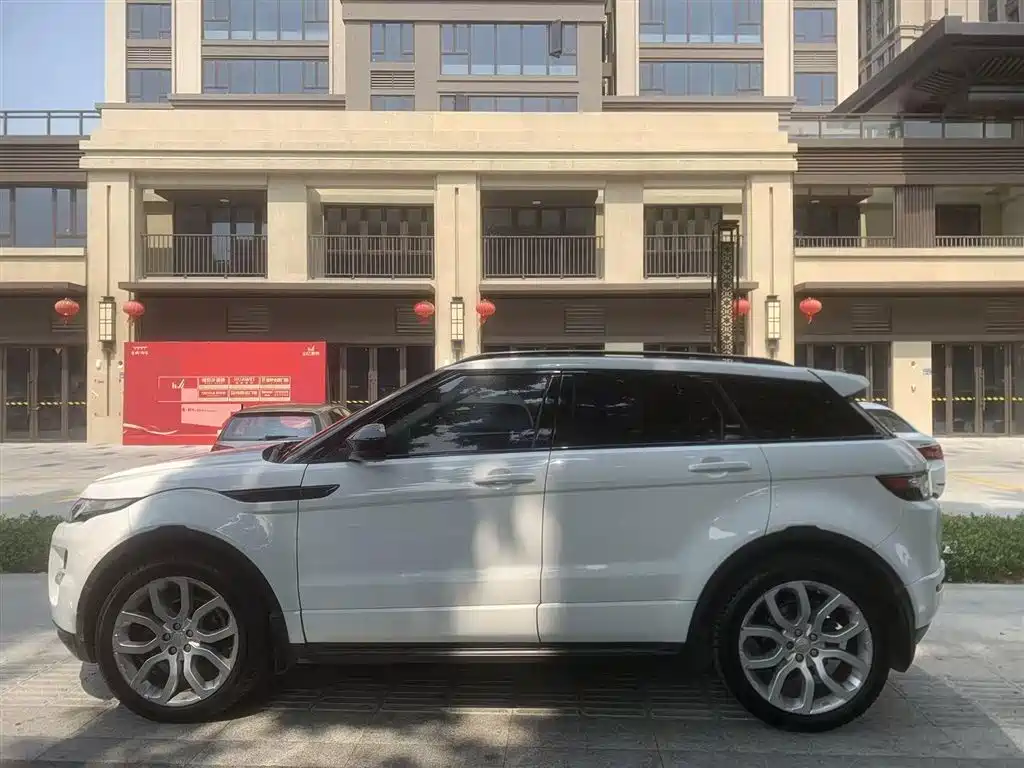 Land Rover Evoque 2014 — фото 3