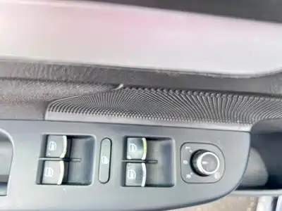Volkswagen Sagitar 2011