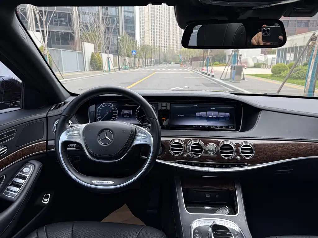 Mercedes-Benz S-Class 2017 — фото 12