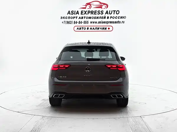 Volkswagen Golf 2021