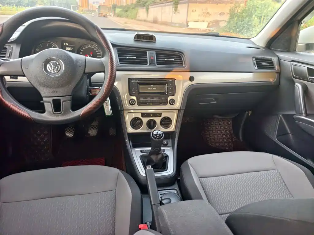 Volkswagen Gran Lavida 2015 — фото 19