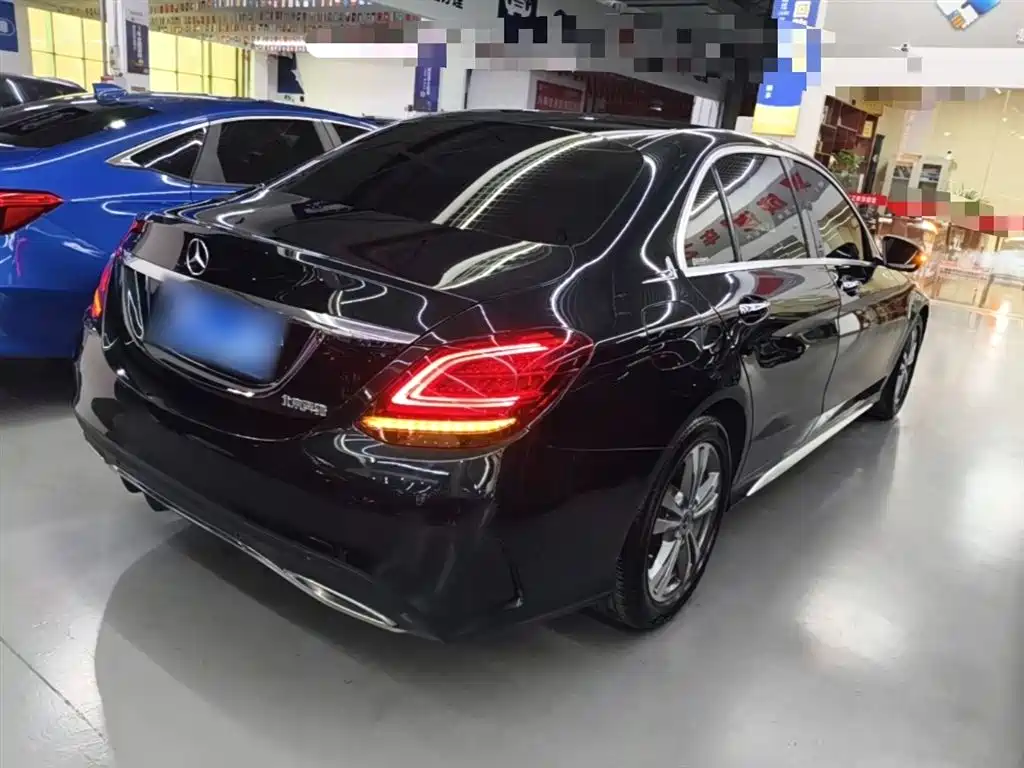 Mercedes-Benz C-Class 2020 — фото 7