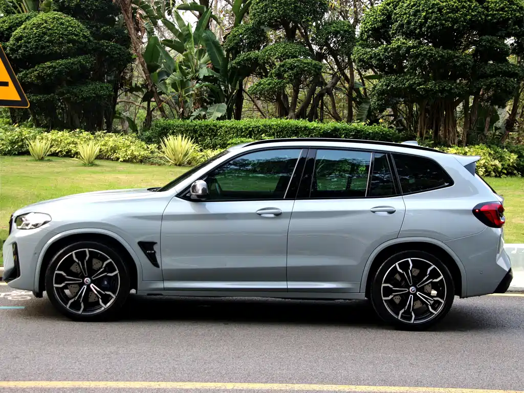 BMW X3 M 2023 — фото 13