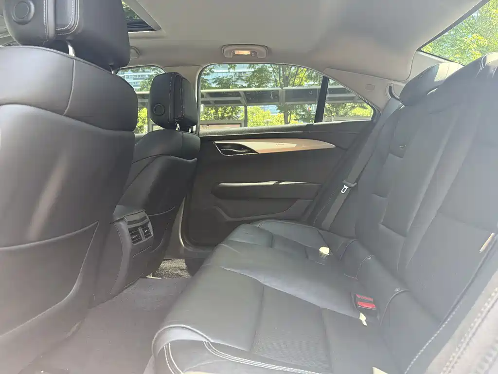 Cadillac ATS-L 2018 — фото 10