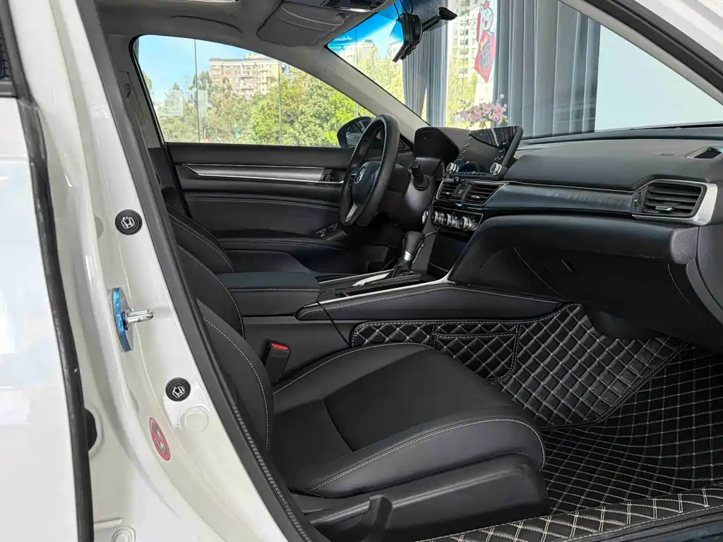 Honda Inspire 2019 — фото 24