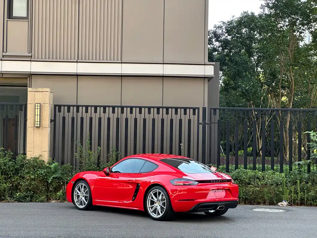 Porsche 718 2021