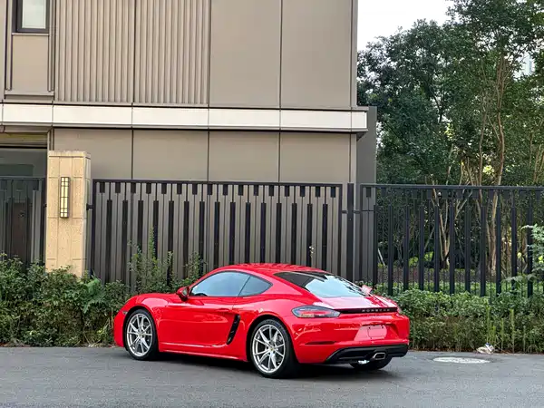 Porsche 718 2021