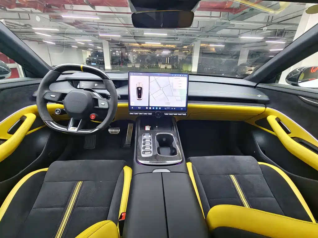 Xiaomi SU7 Ultra 2025 — фото 11