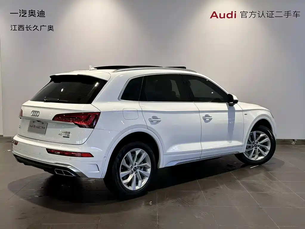 Audi Q5L 2022 — фото 4