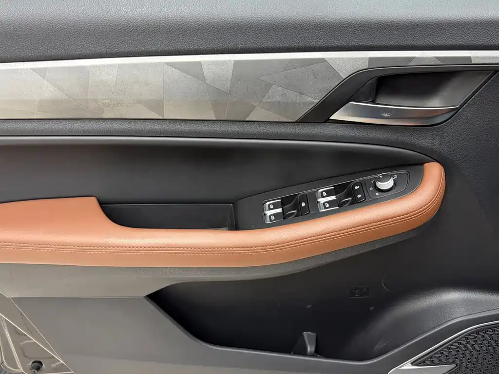 Geely Vision X6 2022