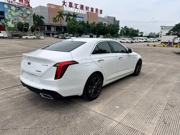 Cadillac CT4 2024