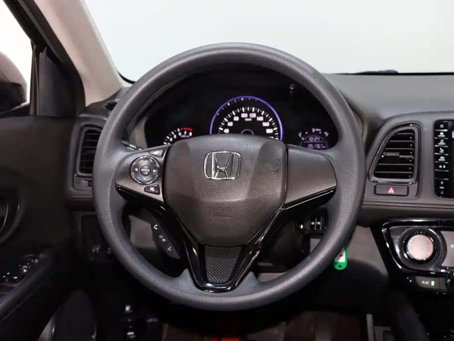Honda Vezel 2022 — фото 13