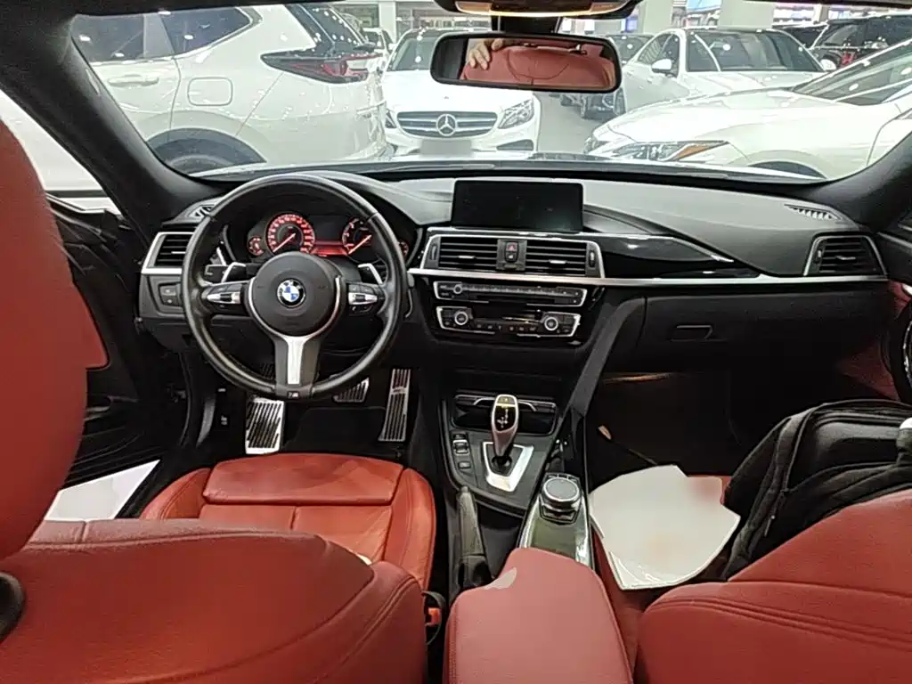 BMW 3 Series GT 2020 — фото 10