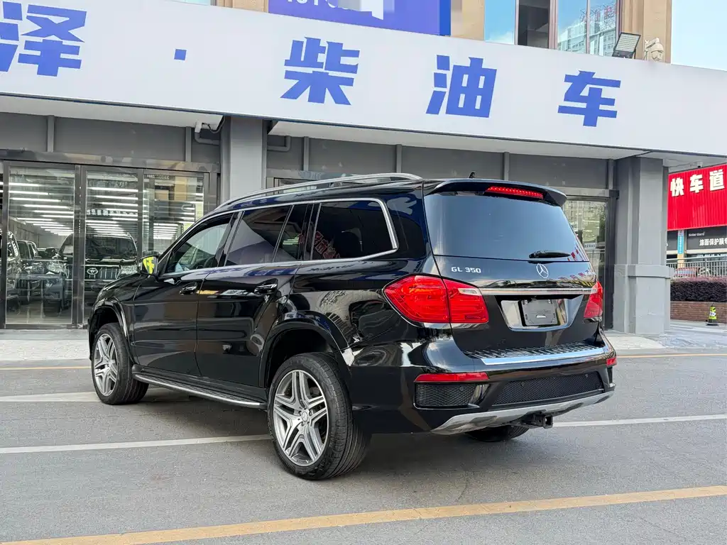 Mercedes-Benz GL-Class 2016 — фото 14